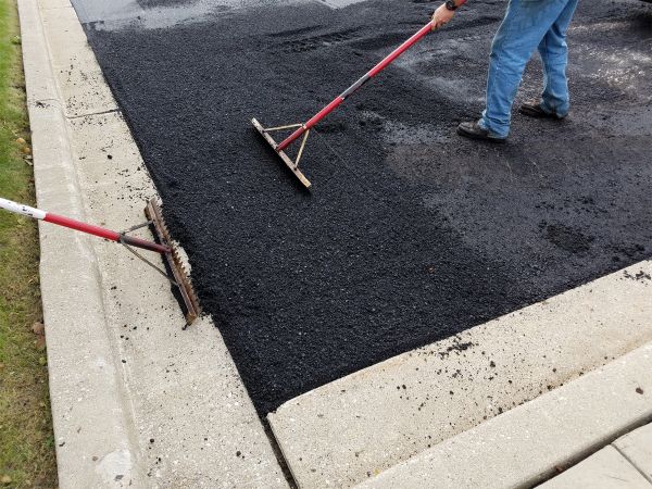 Asphalt Driveway Service in Los Gatos